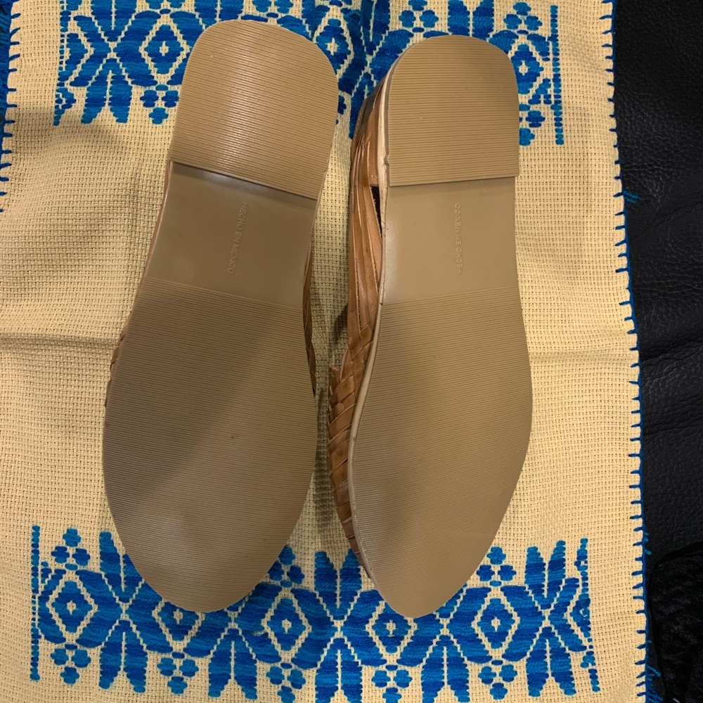 Sandals - Picture 5 of 5